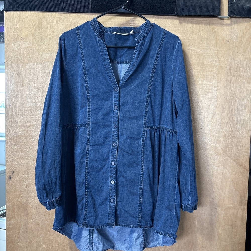 Soft Surroundings Women's Denim Babydoll Top Size Large Long Sleeve Button Up